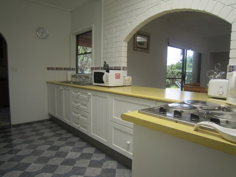 26 Lyrebird Drive, Nowra NSW 2541