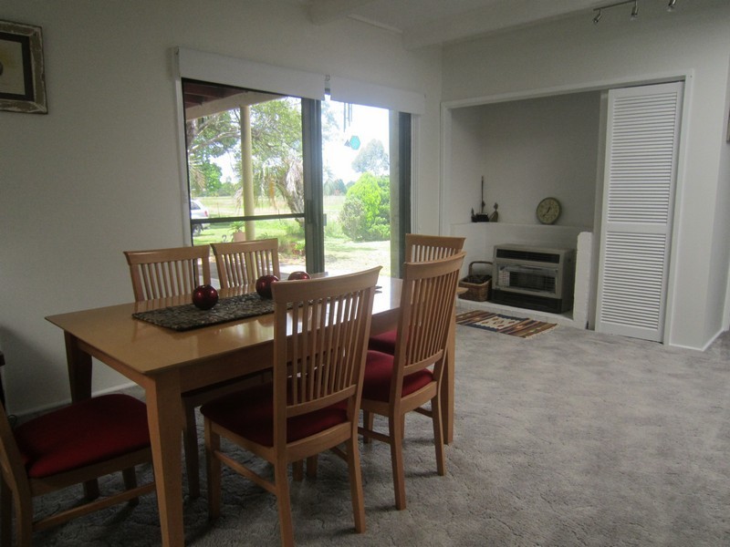 26 Lyrebird Drive, Nowra NSW 2541