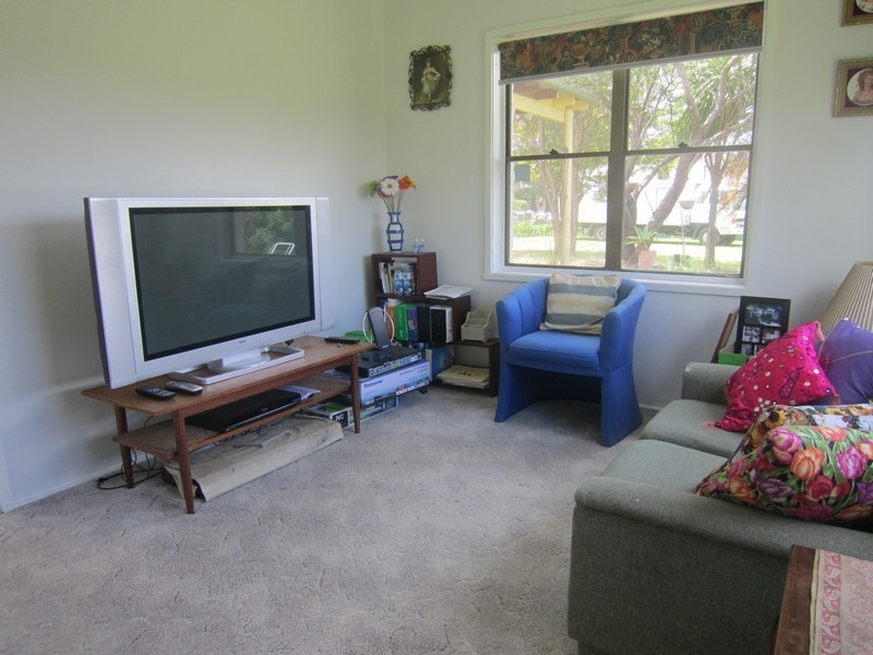 26 Lyrebird Drive, Nowra NSW 2541