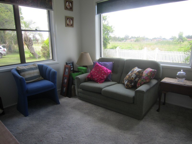 26 Lyrebird Drive, Nowra NSW 2541