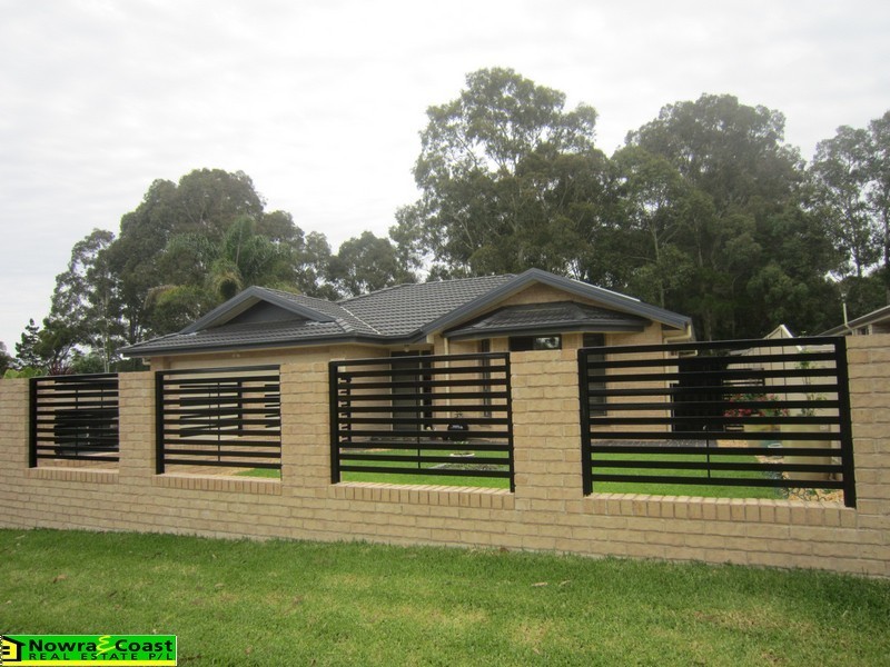 7 Holloway Road, Nowra NSW 2541