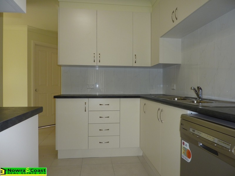 7 Holloway Road, Nowra NSW 2541