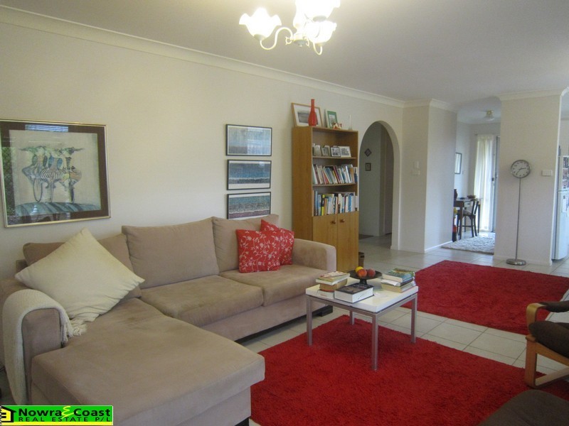 2/52 Hillcrest  Avenue, South Nowra NSW 2541