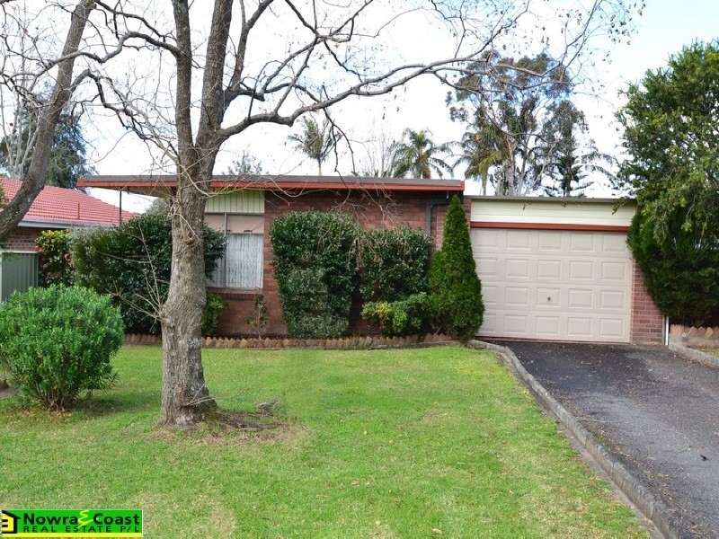 3 Farrelly Place, Bomaderry NSW 2541