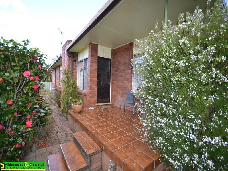 3 Farrelly Place, Bomaderry NSW 2541