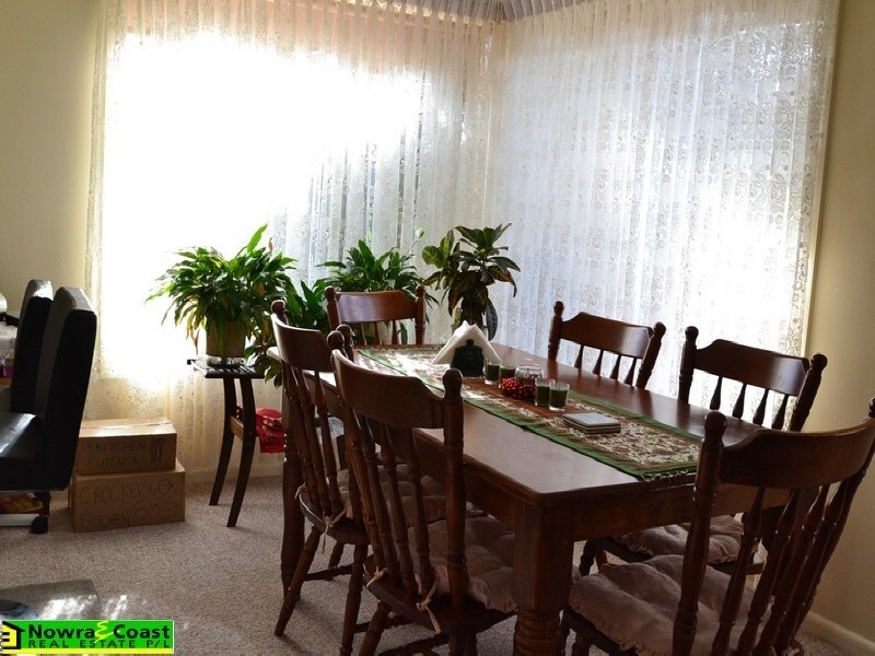 3 Farrelly Place, Bomaderry NSW 2541