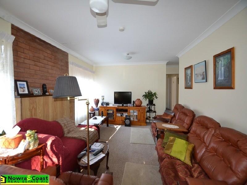 3 Farrelly Place, Bomaderry NSW 2541