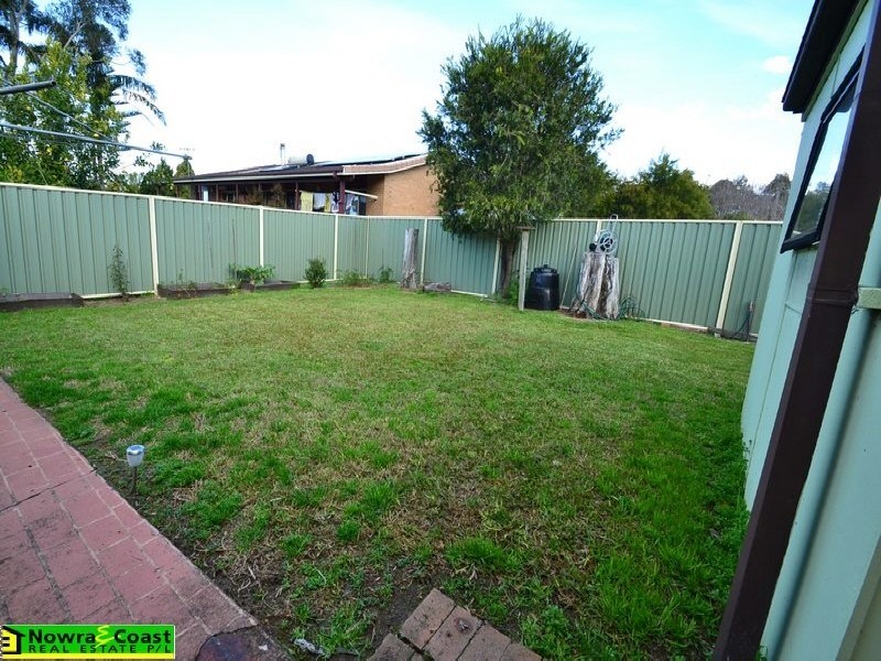 3 Farrelly Place, Bomaderry NSW 2541