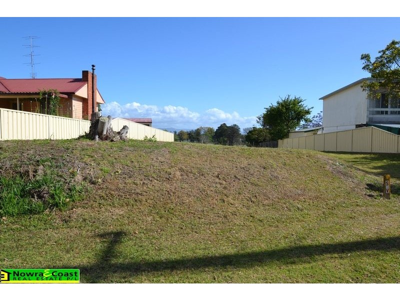 15 Greenwell Point Road, Greenwell Point NSW 2540