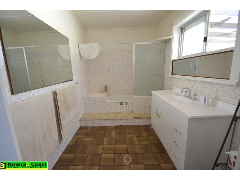 20 Lamonds Lane, Meroo Meadow NSW 2540