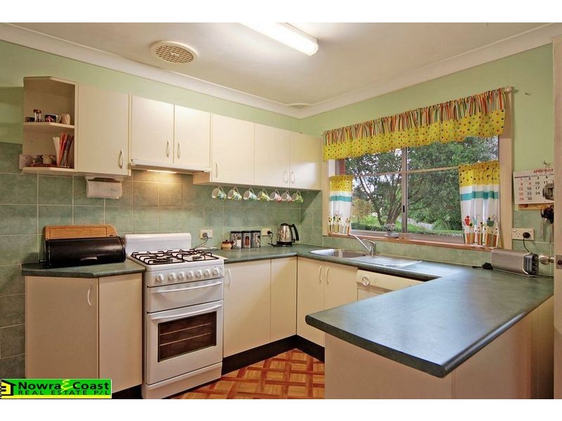 3 Seccombe Street, Nowra NSW 2541