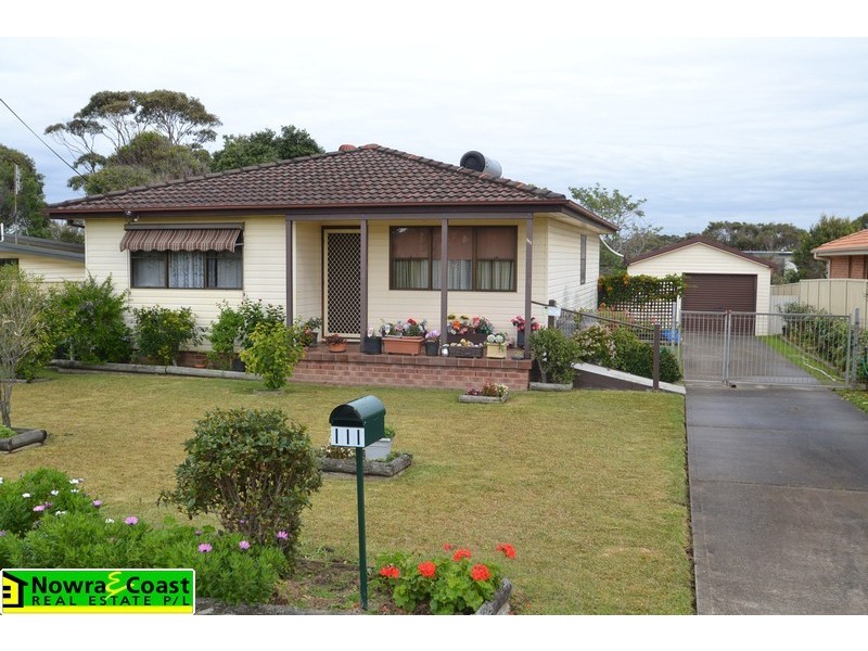 111 Prince Edward Avenue, Culburra Beach NSW 2540