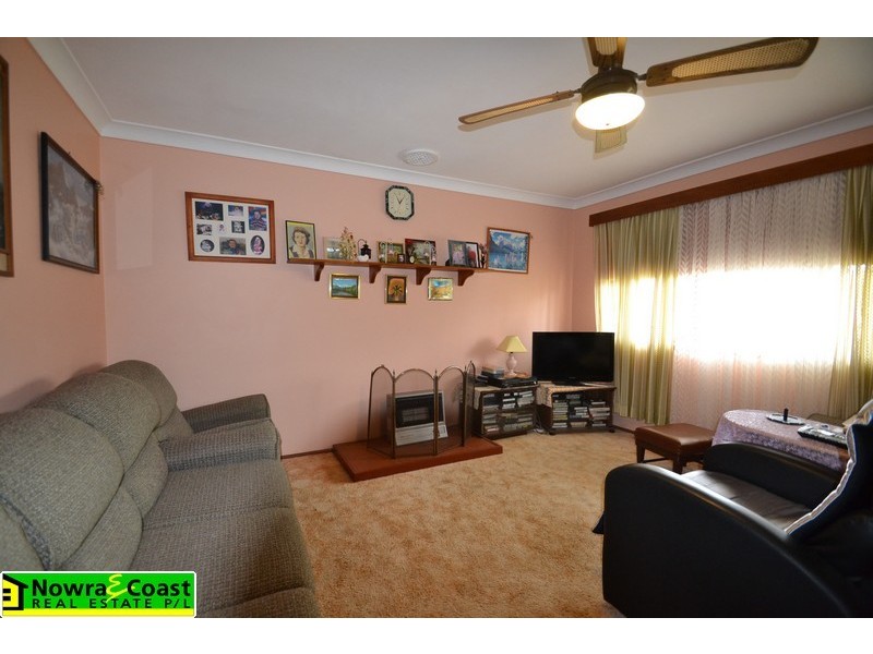 111 Prince Edward Avenue, Culburra Beach NSW 2540