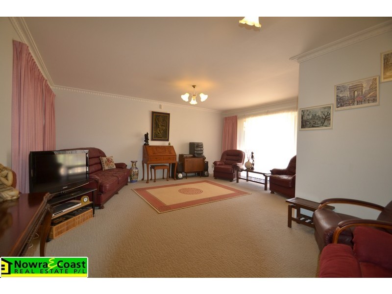 3 Bamarook Place, North Nowra NSW 2541