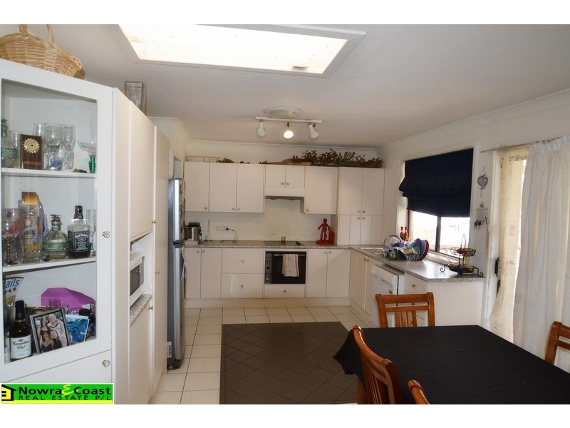 11 Greenwell Point Road, Nowra NSW 2541