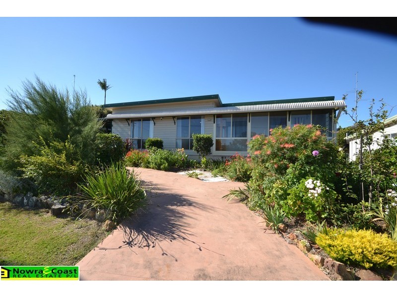 31 Crookhaven Drive, Greenwell Point NSW 2540