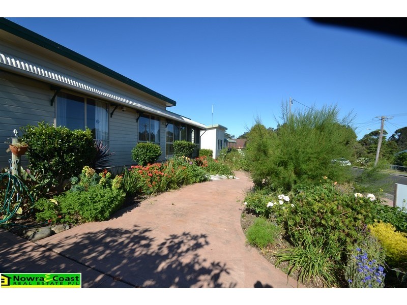 31 Crookhaven Drive, Greenwell Point NSW 2540