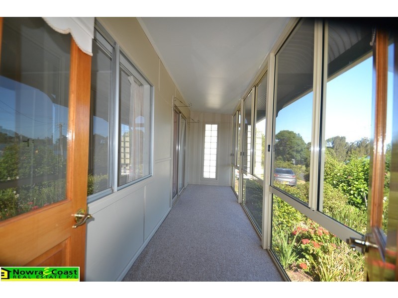 31 Crookhaven Drive, Greenwell Point NSW 2540