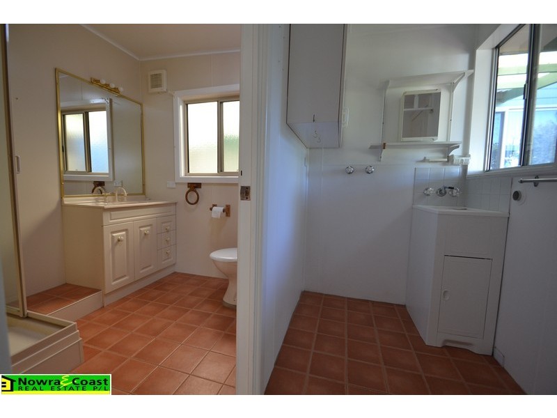 31 Crookhaven Drive, Greenwell Point NSW 2540