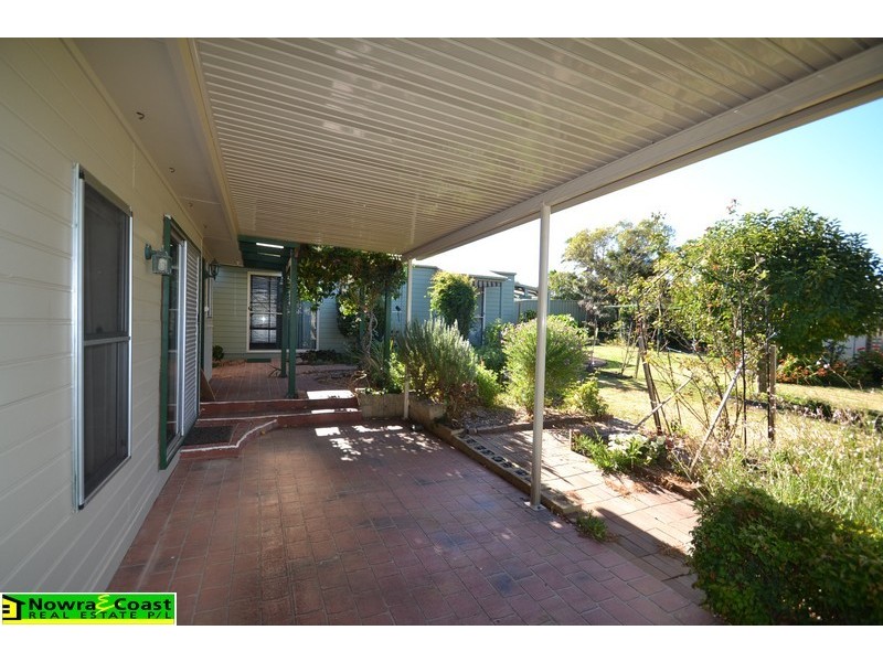 31 Crookhaven Drive, Greenwell Point NSW 2540