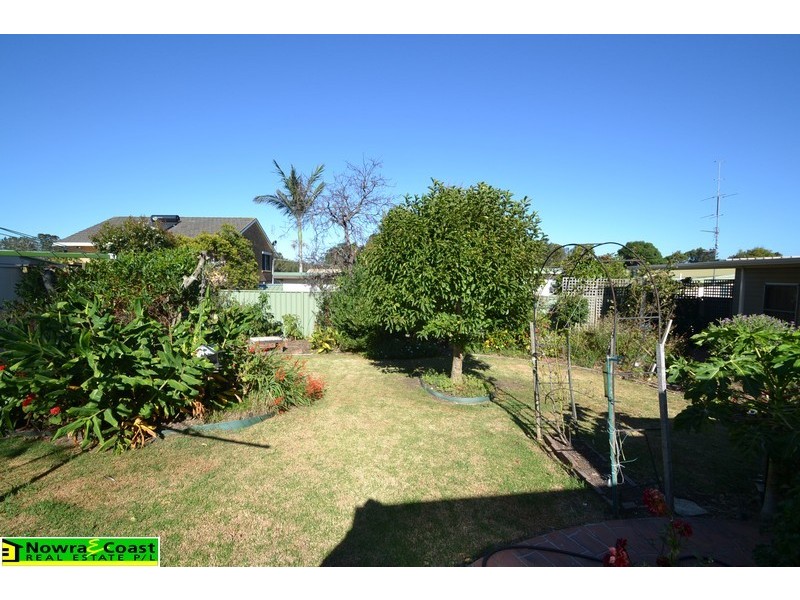 31 Crookhaven Drive, Greenwell Point NSW 2540