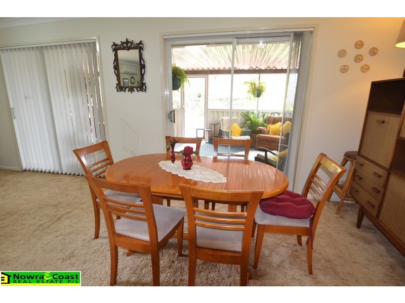 25 Amalfi Crescent, Nowra NSW 2541