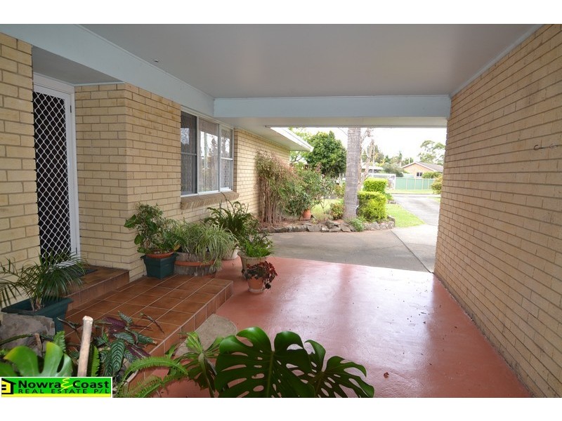 25 Amalfi Crescent, Nowra NSW 2541