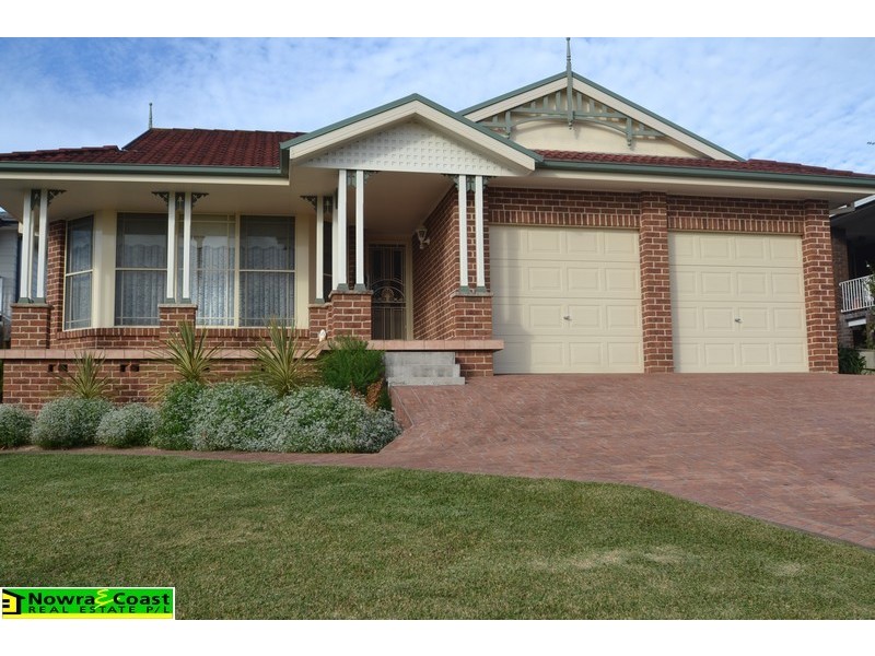 4 Berrallan Street, Greenwell Point NSW 2540