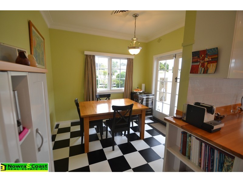 18-20 Turley Avenue, Bomaderry NSW 2541