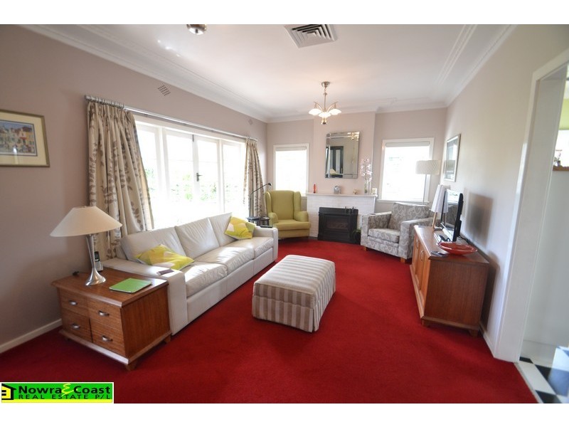 18-20 Turley Avenue, Bomaderry NSW 2541