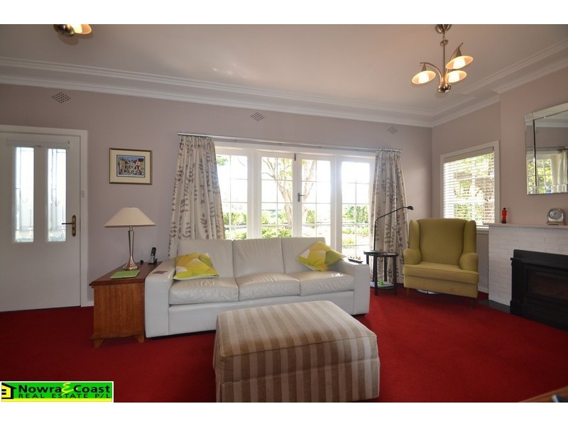 18-20 Turley Avenue, Bomaderry NSW 2541