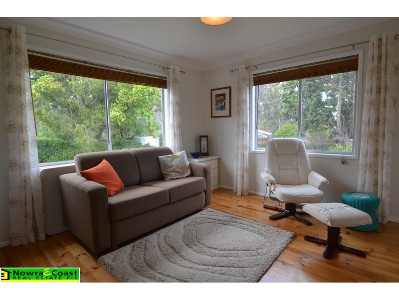 18-20 Turley Avenue, Bomaderry NSW 2541