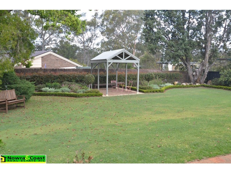18-20 Turley Avenue, Bomaderry NSW 2541