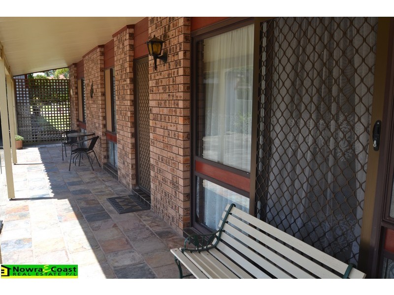 40 Osterley Avenue, Orient Point NSW 2540