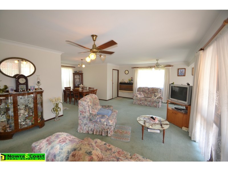 40 Osterley Avenue, Orient Point NSW 2540