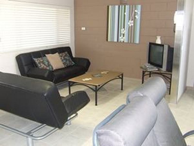 73 Adelaide St, Greenwell Point NSW 2540