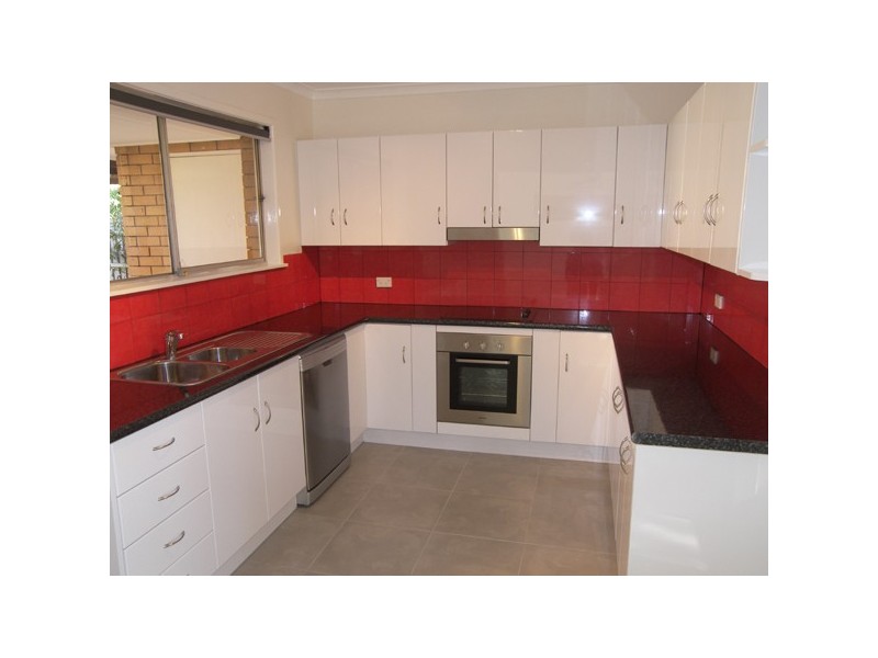 3 Key West, Broadbeach Waters QLD 4218