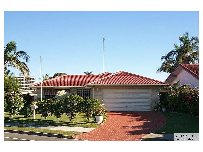 43 Sunshine Blvd, Broadbeach Waters QLD 4218