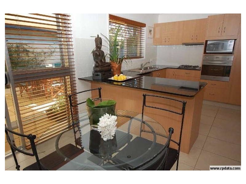 45 Coogeen Street, Bundall QLD 4217