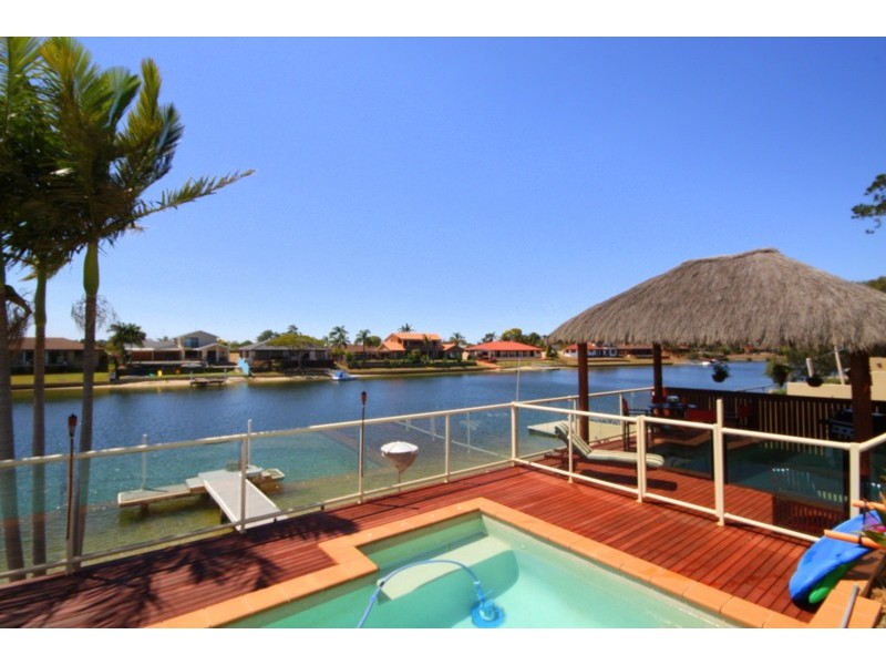 64 Rumrunner Street, Mermaid Waters QLD 4218