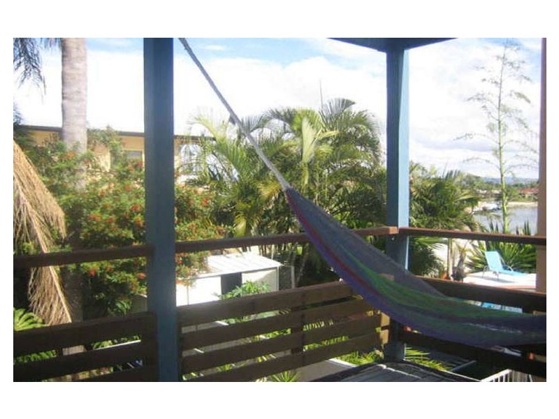 84 Monaco Street, Broadbeach Waters QLD 4218