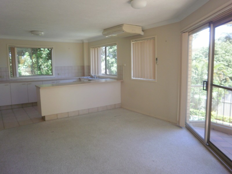 6/2032 Gold Coast Highway, Miami QLD 4220