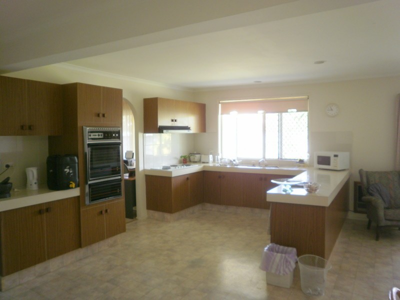 19 Hokitika Street, Broadbeach Waters QLD 4218