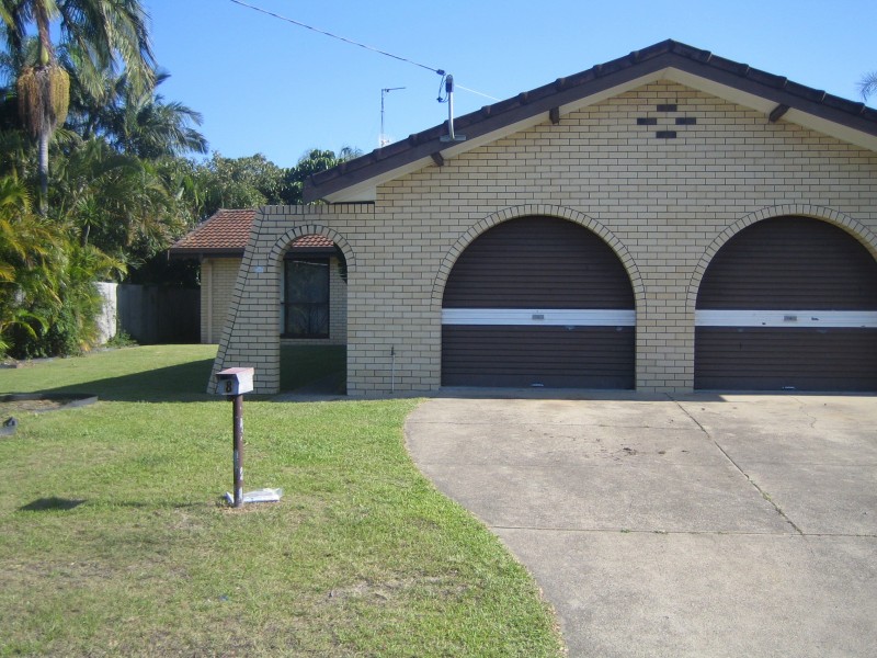 8 Sophie Avenue, Broadbeach Waters QLD 4218