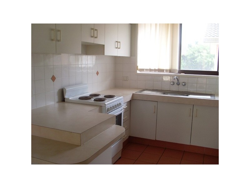 6/11 Christina Court, Mermaid Waters QLD 4218