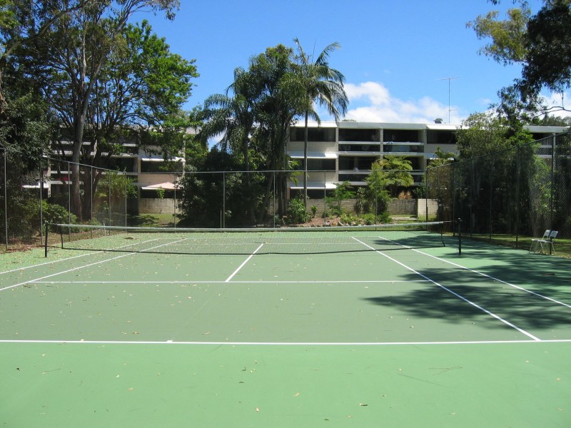 5/26 Holland Court, Broadbeach Waters QLD 4218