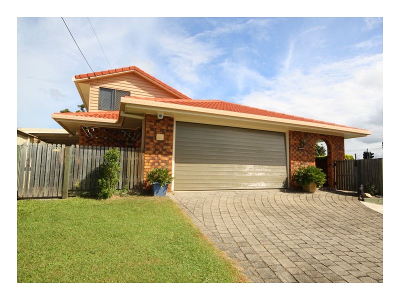 1 Sacha Place, Carrara QLD 4211