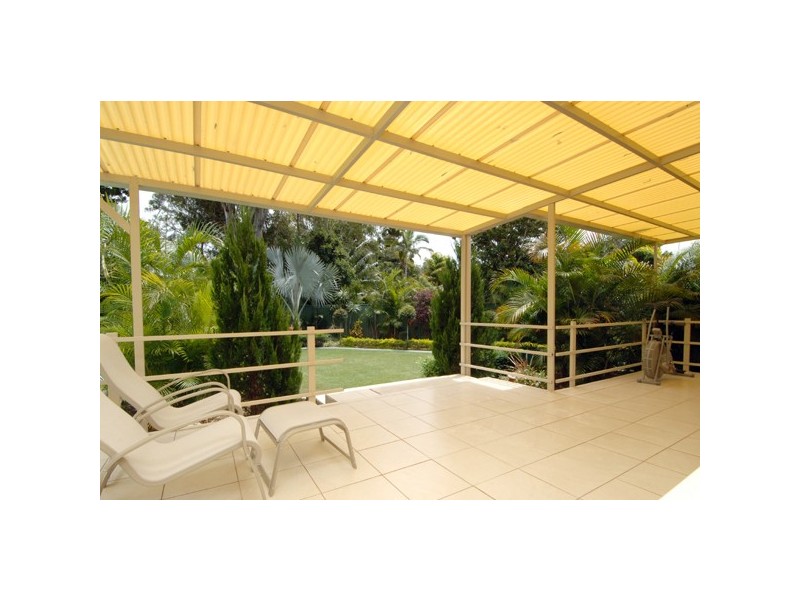 12 Chianti Avenue, Mermaid Waters QLD 4218