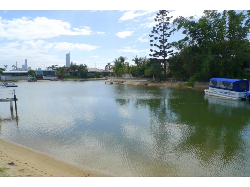 56 Rio Vista Blvd, Broadbeach Waters QLD 4218