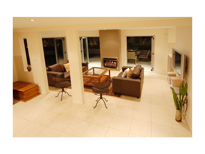 36 Messines Crescent, Miami QLD 4220